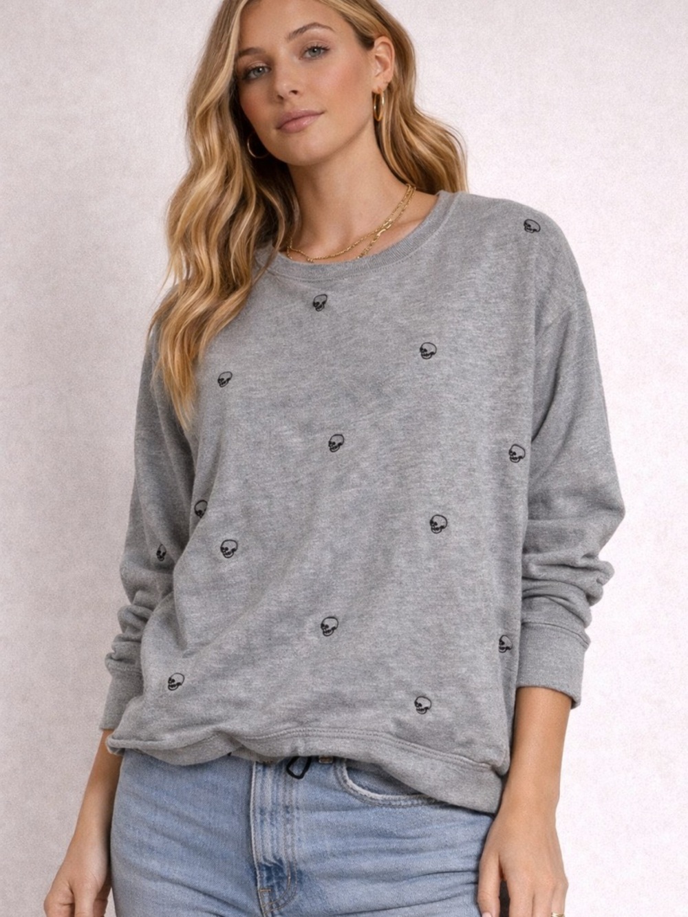 Rachel Zoe Gray Sweatshirt with Black Skull Motif